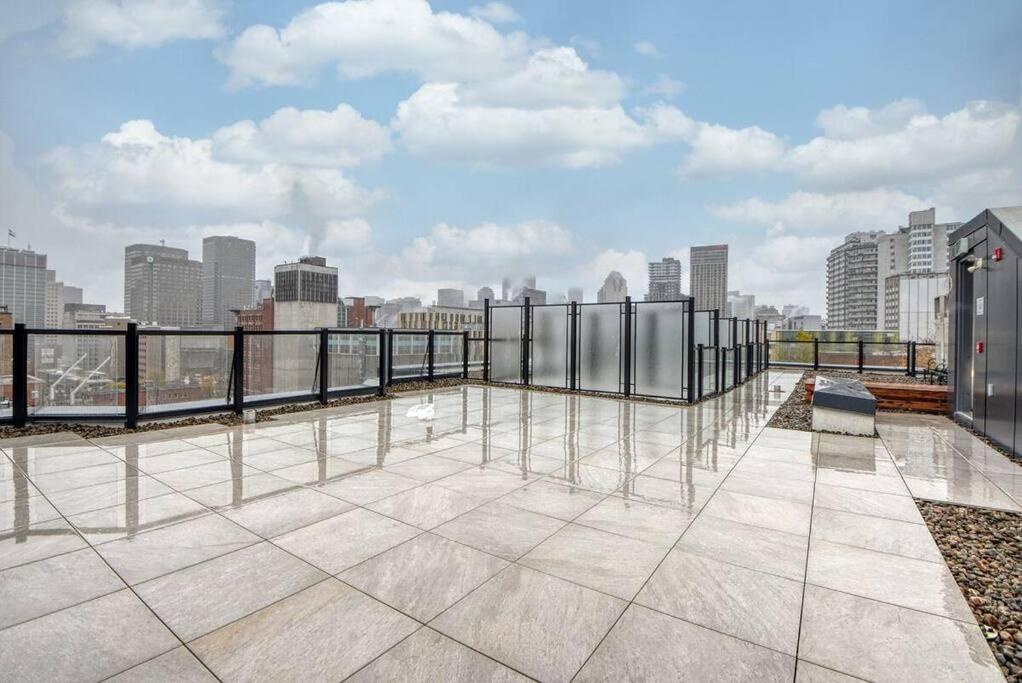2 Bedroom Condo In The Heart Of The City Montreal Exteriér fotografie