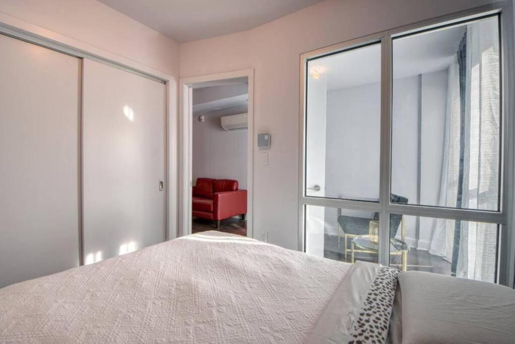 2 Bedroom Condo In The Heart Of The City Montreal Exteriér fotografie